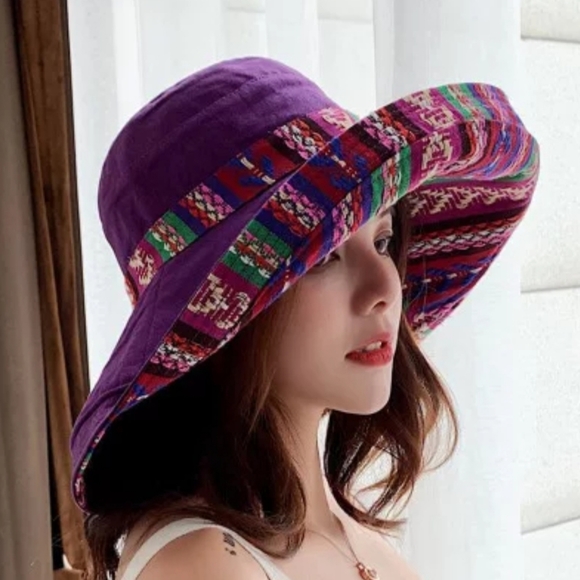 Accessories - 💗$4.99 SH💗 5⭐ Purple/Patterned Reversible Sunhat